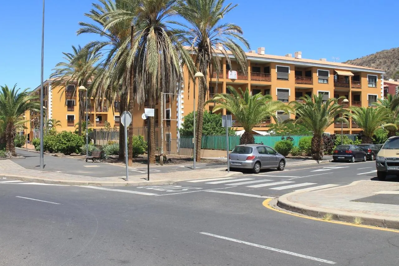 Spacious Apartment With Large Private Garden In Palm Mar