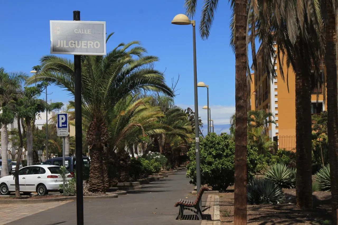 Spacious Apartment With Large Private Garden In Palm Mar