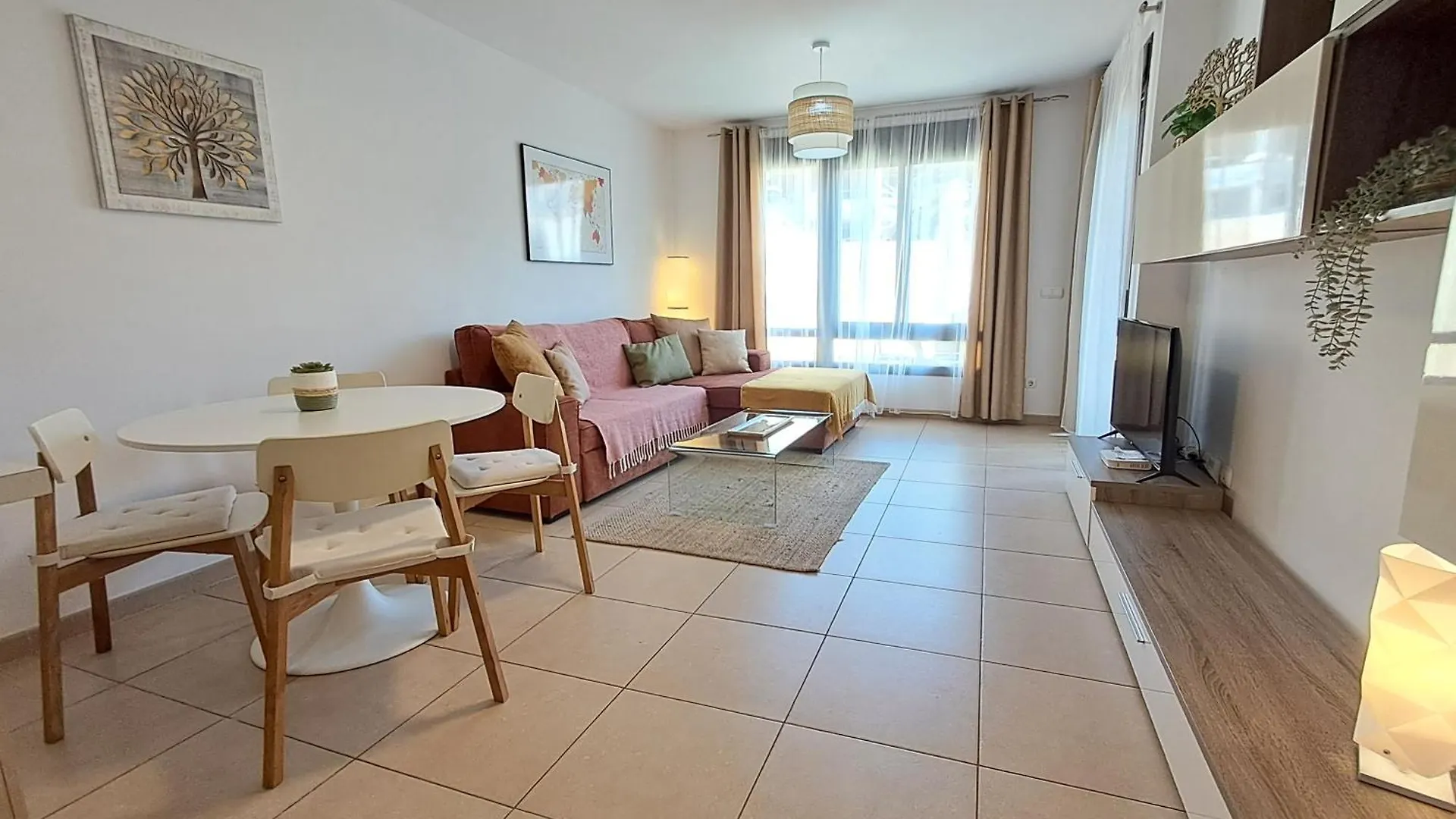 Spacious Apartment With Large Private Garden In Palm Mar 0*, Palm-mar Spain